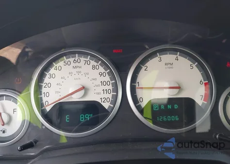 2010 Dodge Grand Caravan Sxt z USA, uszkodzony, nr VIN 2D4RN5D15AR121707